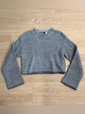 H&M Cropped Blue Sweater